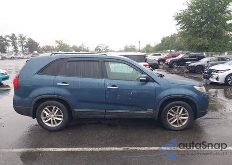 2015 Kia Sorento Lx из США, поврежденный, VIN 5XYKTCA6XFG601455